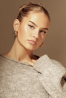 Lily Lynch