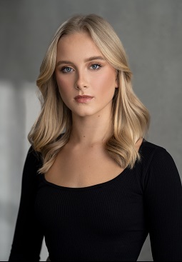 Maisy Jones